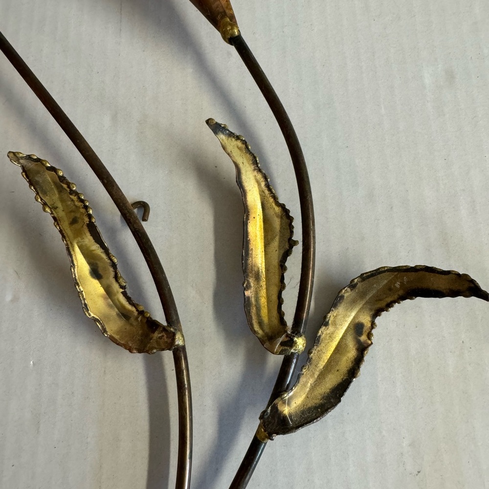 Vtg. 2 Forged copper and brass callalily sculpture wall hanging - Picture 5 of 14